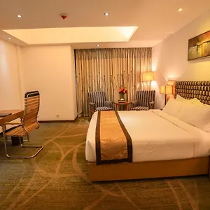 Bengal Canary Park Otel